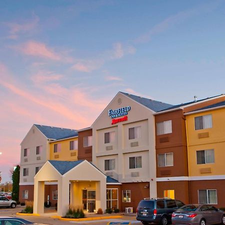 Fairfield Inn & Suites By Marriott שמפיין מראה חיצוני תמונה